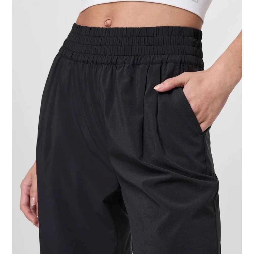 Vuori Black Elastic-Waist Track Joggers